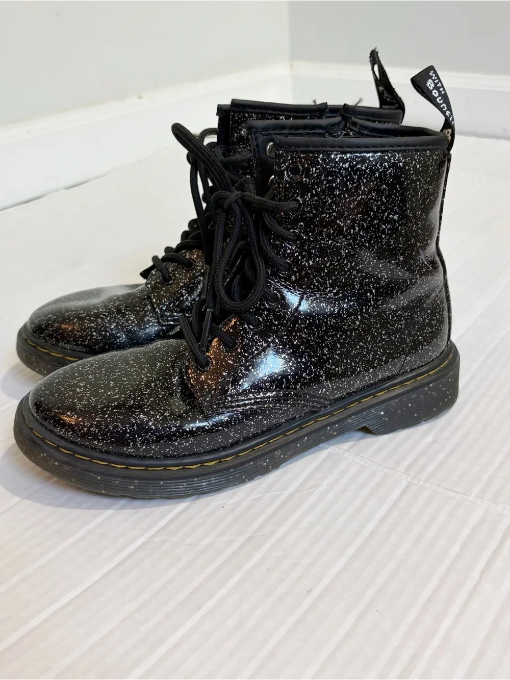 Dr. Martens 1460 Junior Glitter Lace Up Boots Size EU 36 Size 5 Black Cosmic